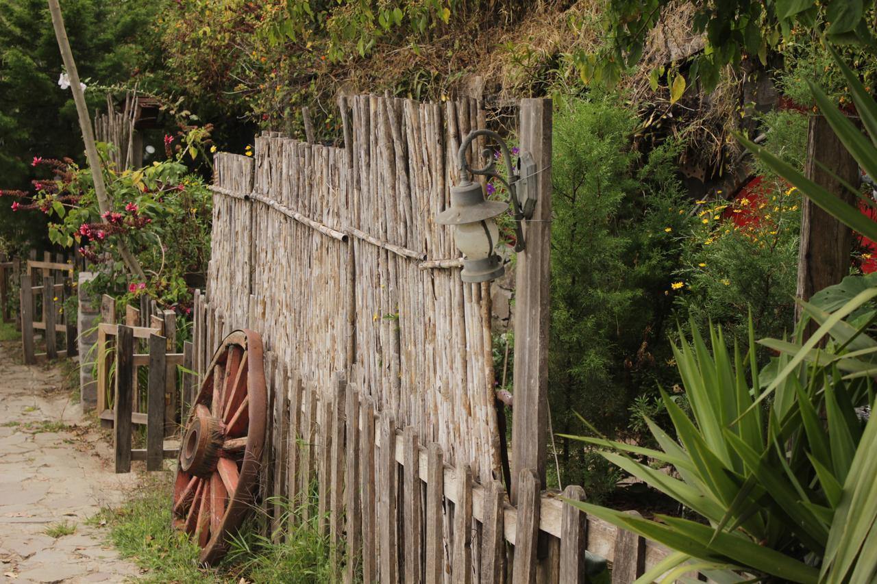 The Hobbit La Comarca Hotel Nueva San Salvador Zewnętrze zdjęcie